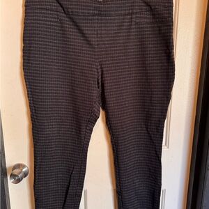 Dalia Black and Gray Patterned Trousers